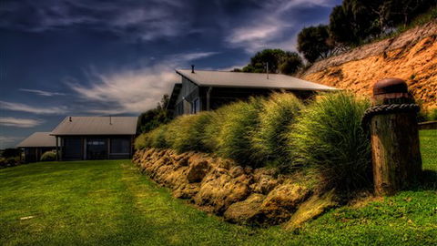 Anchors Beach House - Local Tourism 2