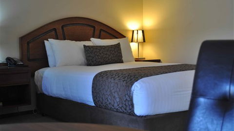 Bell Tower Inn - Accommodation Australia 1
