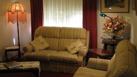 Cuddledoon Cottages B&B - Local Tourism 3