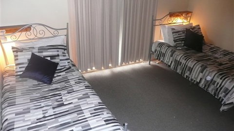 Grampians Wonderland Cottages - Local Tourism 0