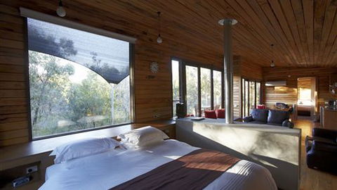 DULC Holiday Cabins - Accommodation Australia 6