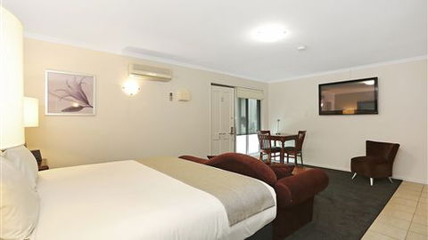 Quality Inn & Suites The Menzies - Accommodation Australia 3