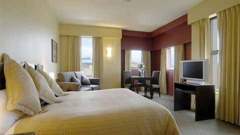 Comfort Inn & Suites City Views - Accommodation Australia 0