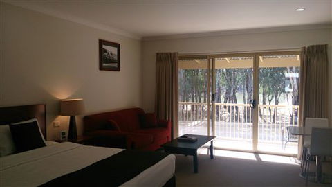 Murray Waters Motor Inn & Apartments - Local Tourism 3