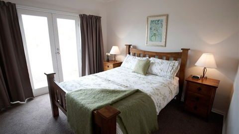 Strath Valley View Bed And Breakfast - Local Tourism 0