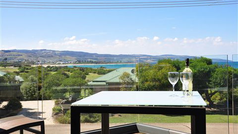 Apollo Bay Cottages - Local Tourism 3