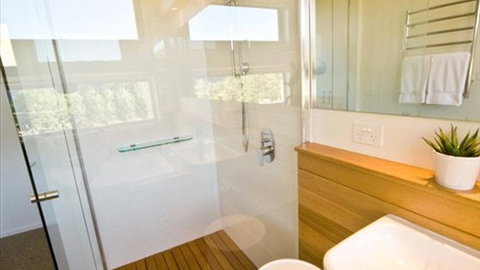 Aalborg Bright - Australia Shopping 2