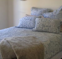 Waterview - Stoneleigh at Yarra - Accommodation Australia