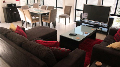 Acacia Villa - Australia Shopping 5