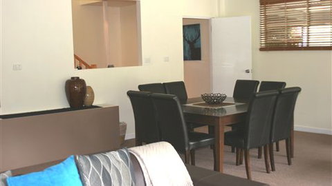 The Barn At Charlottes Hill - Bed n Breakfasts 1