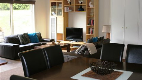 The Barn At Charlottes Hill - Bed n Breakfasts 2