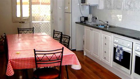 Williamstown Junction Guest House And Lodge - Accommodation Australia 3