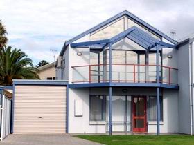 Beachcomber At Port Elliot - Accommodation Australia 1