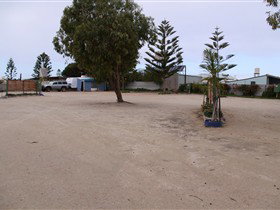 Fowlers Bay Caravan Park - Accommodation Australia 3
