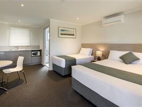 Hahndorf Resort Tourist Park - Bed n Breakfasts 1