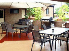 AAA Lancaster Court Motel - Accommodation Australia 3