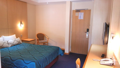 Airolodge International - Australia Shopping 1