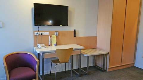 Airolodge International - Australia Shopping 5