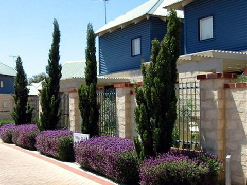 Amalfi Resort - Accommodation Australia 1