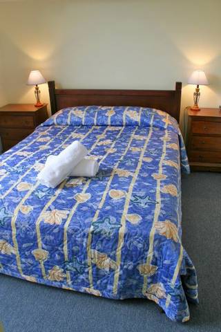 Aussie Resort - Australia Shopping 1