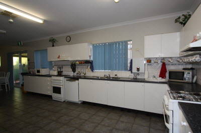 Barb's Place Guesthouse Kalgoorlie - Local Tourism 2