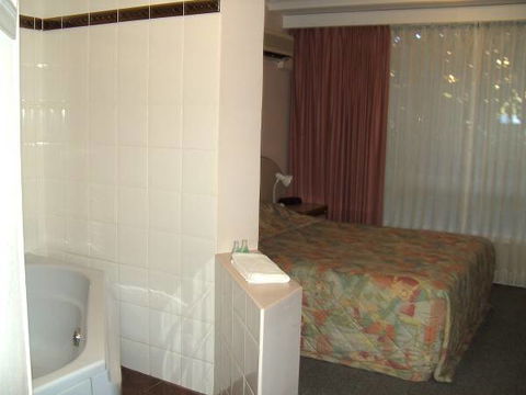 Barkley Inn - Local Tourism 4