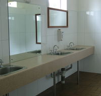 Beachport Caravan Park - Accommodation Australia