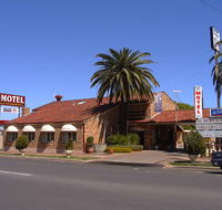 Burke  Wills Motor Inn - Local Tourism