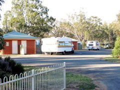 Charlton Travellers Rest Ensuite Caravan Park - Accommodation Australia 1