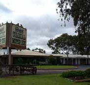 Colonial Motor Inn - Accommodation Australia