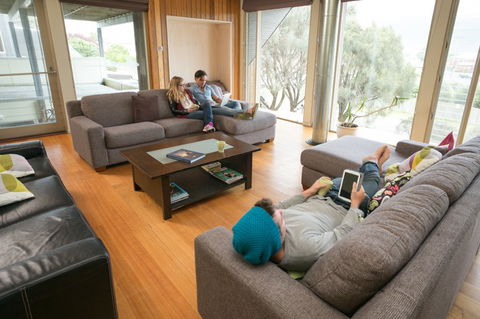 Apollo Bay Eco YHA - Local Tourism 1
