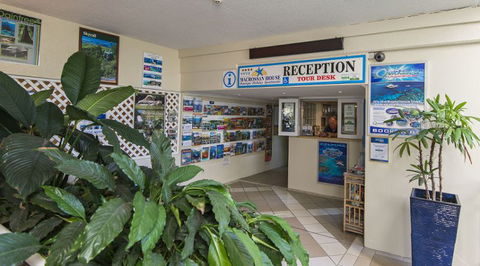 Macrossan House Boutique Holiday Apartments - Australia Shopping 1