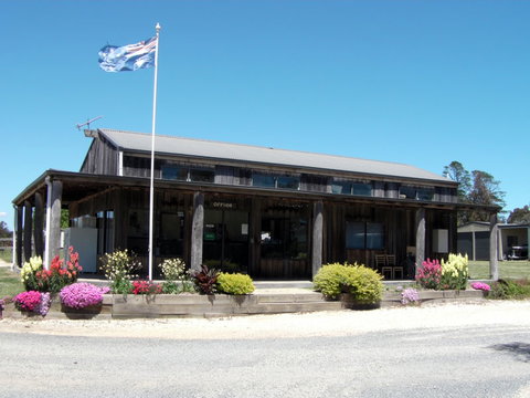 Mansfield Holiday Park - Local Tourism 7