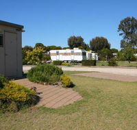 Cummins Community Caravan Park - Local Tourism