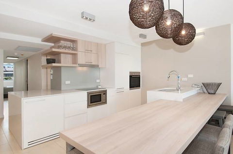Fairshore Apartments - Australia Shopping 2