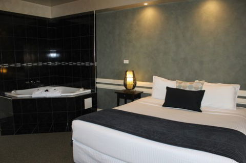 Fairways Resort - Accommodation Australia 0