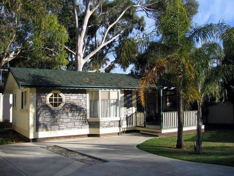 Highway 1 Caravan & Tourist Park - Accommodation Australia 0