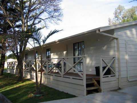 Highway 1 Caravan & Tourist Park - Accommodation Australia 1