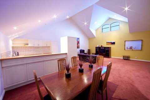 Hotel Northbridge - Local Tourism 0