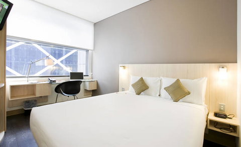 Ibis Sydney King Street Wharf - Accommodation Australia 2