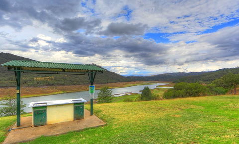 Inland Waters Holiday Park Mookerawa Waters - Accommodation Australia 0