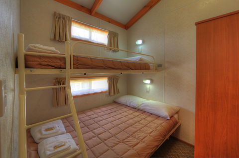 Inland Waters Holiday Parks Lake Burrendong - Accommodation Australia 0