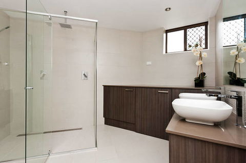 Kemboja Apartments - Local Tourism 1