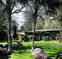 Kentia Holiday Accommodations - Local Tourism