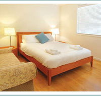 Lakeside Studio - Local Tourism