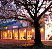 Lindenwarrah Hotel  Restaurant - Local Tourism