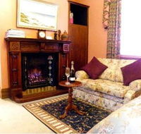 Marble Lodge Bed  Breakfast - Accommodation Australia