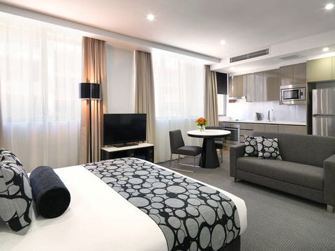 Meriton Serviced Apartments - North Ryde - Australia Shopping 0