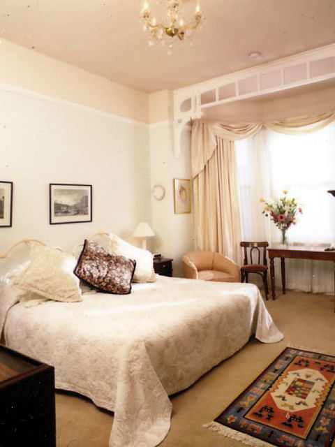 Merre Be's Honeymoon House - Local Tourism 0