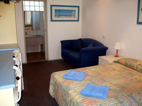 Moody's Motel - Accommodation Australia 1